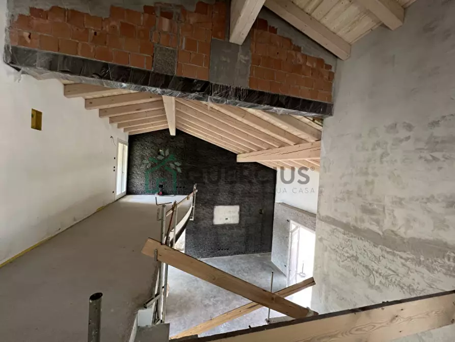 Immagine 10 di Villa in vendita  in via casenuove a San Donà Di Piave