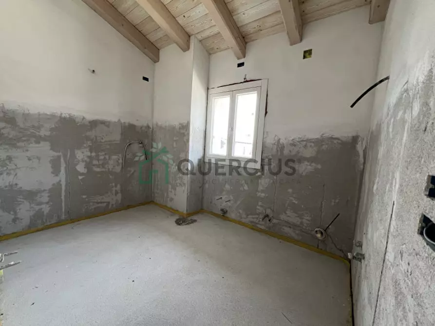 Immagine 17 di Villa in vendita  in via casenuove a San Donà Di Piave