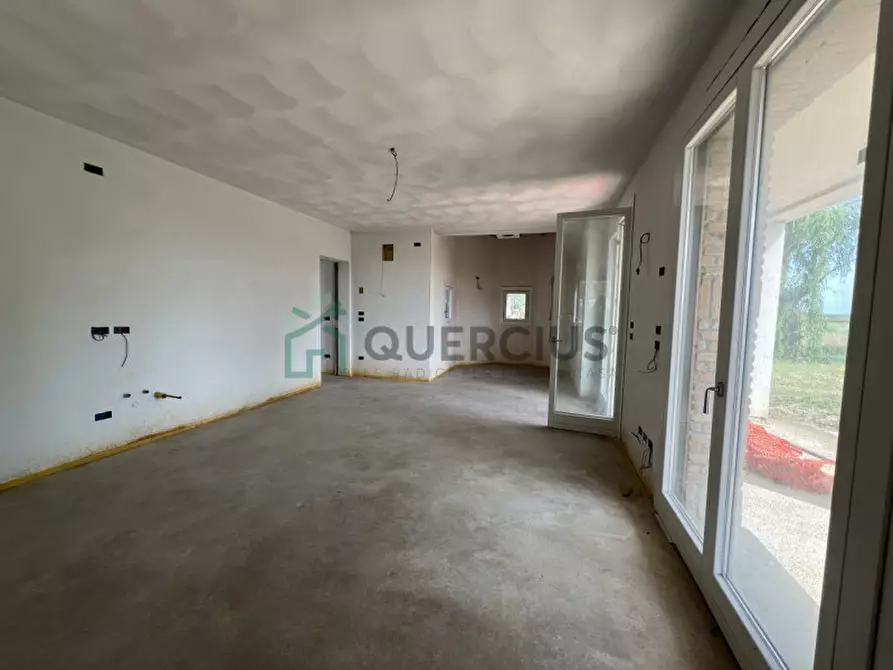 Immagine 22 di Villa in vendita  in via casenuove a San Donà Di Piave