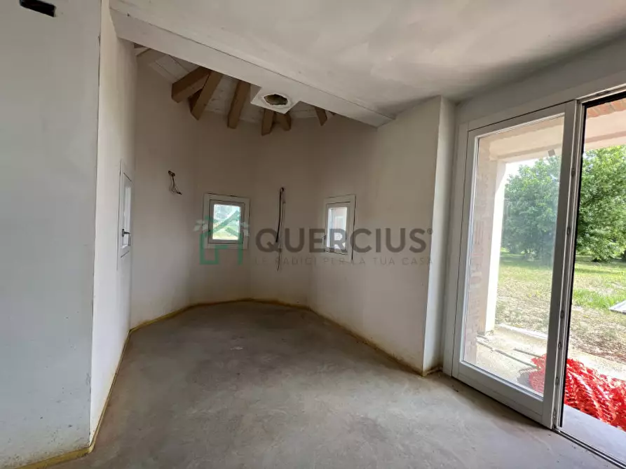 Immagine 24 di Villa in vendita  in via casenuove a San Donà Di Piave