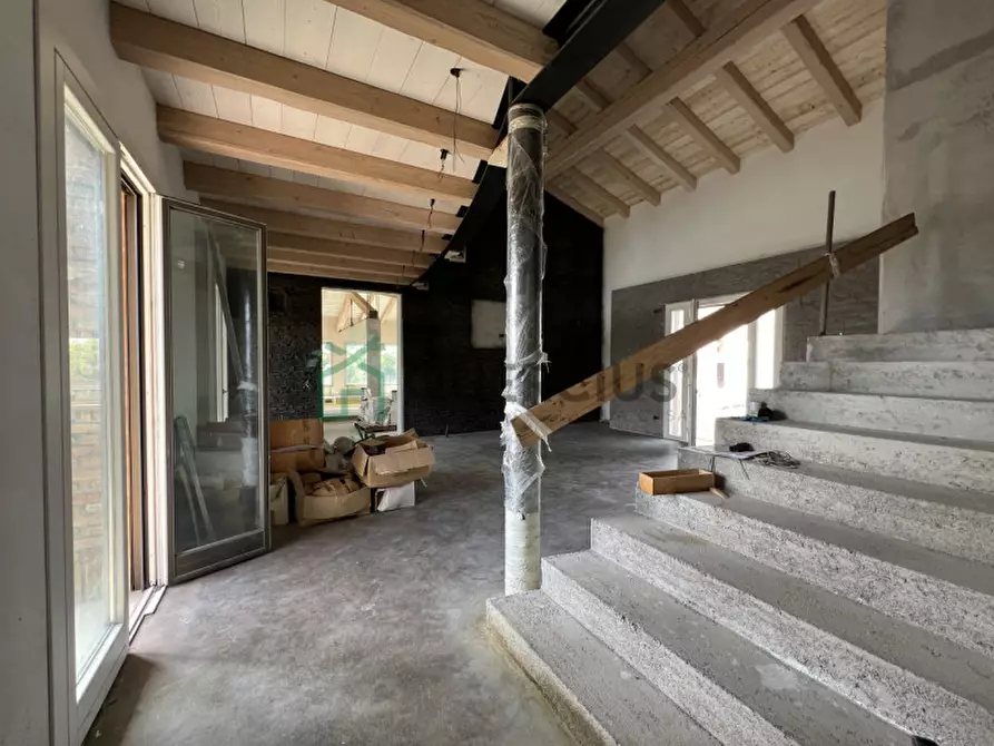 Immagine 27 di Villa in vendita  in via casenuove a San Donà Di Piave