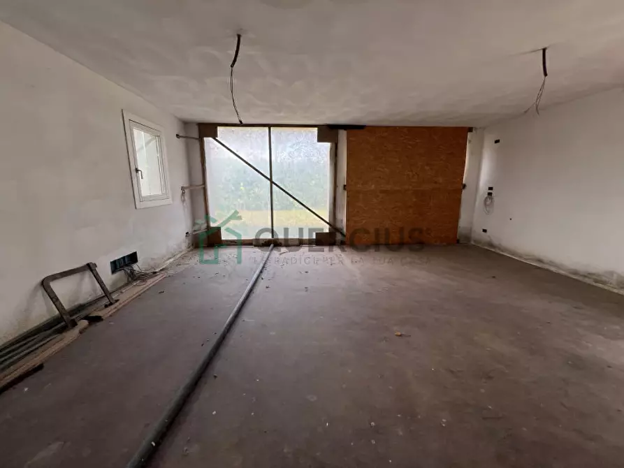 Immagine 37 di Villa in vendita  in via casenuove a San Donà Di Piave
