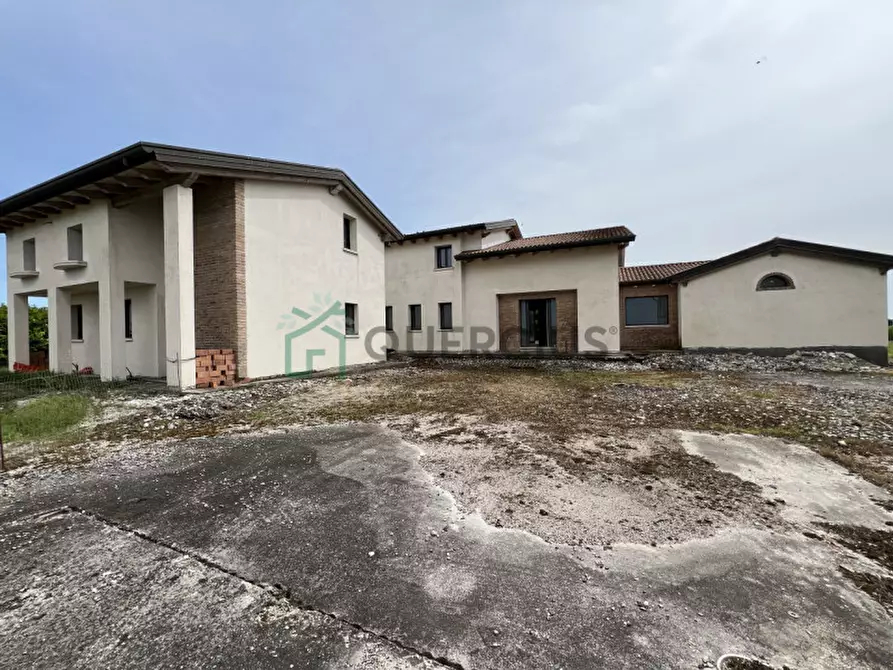 Immagine 49 di Villa in vendita  in via casenuove a San Donà Di Piave