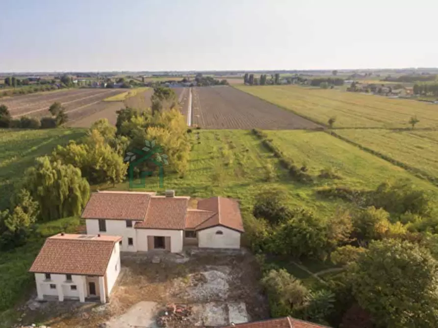 Immagine 55 di Villa in vendita  in via casenuove a San Donà Di Piave