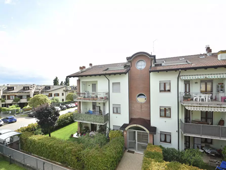 Immagine 14 di Appartamento in vendita  in Via Virgilio n. 22 a Bussolengo