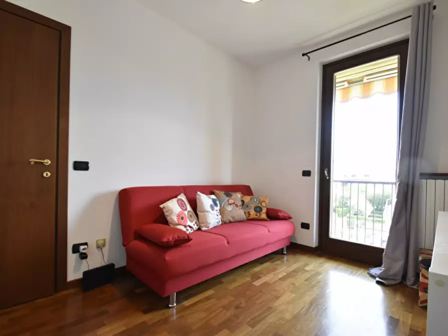 Immagine 21 di Appartamento in vendita  in Via Virgilio n. 22 a Bussolengo