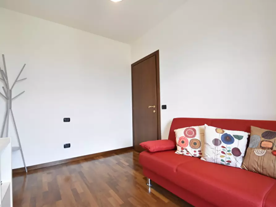 Immagine 22 di Appartamento in vendita  in Via Virgilio n. 22 a Bussolengo