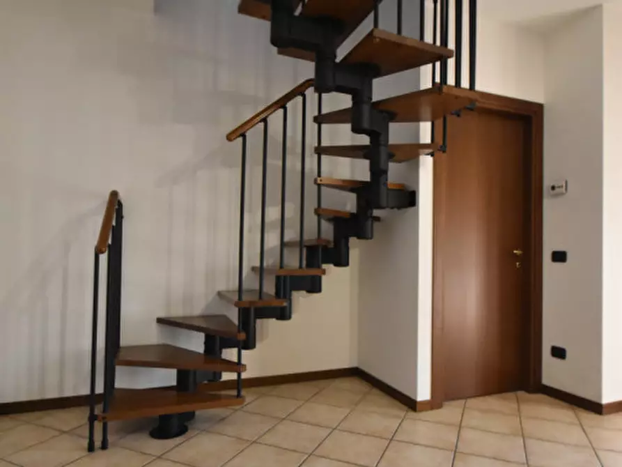 Immagine 30 di Appartamento in vendita  in Via Virgilio n. 22 a Bussolengo