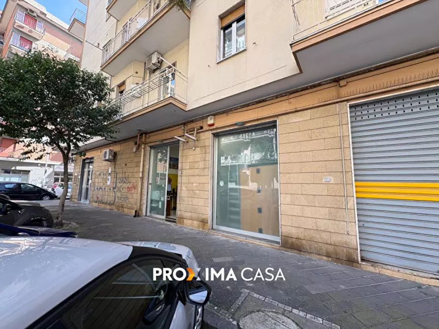 Immagine 7 di Negozio in affitto  in Via Della Muratella 20 a Salerno