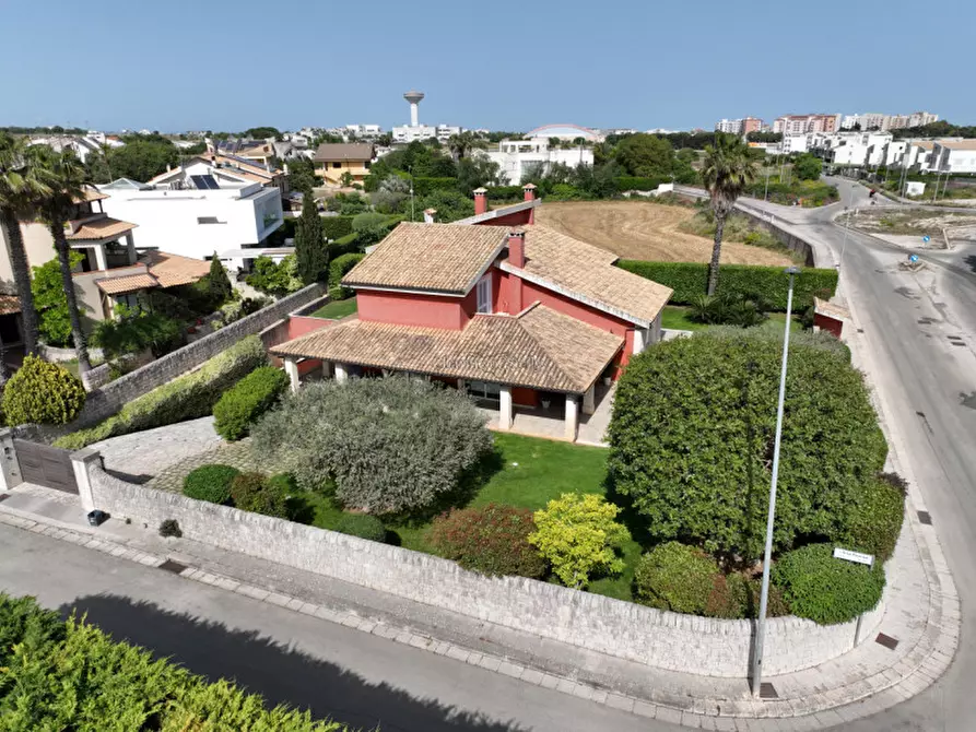 Immagine 12 di Villa in vendita  in Via Paolo Stoppa a Ragusa