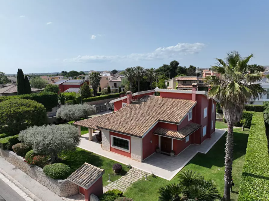 Immagine 18 di Villa in vendita  in Via Paolo Stoppa a Ragusa