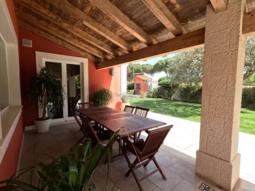 Immagine 34 di Villa in vendita  in Via Paolo Stoppa a Ragusa