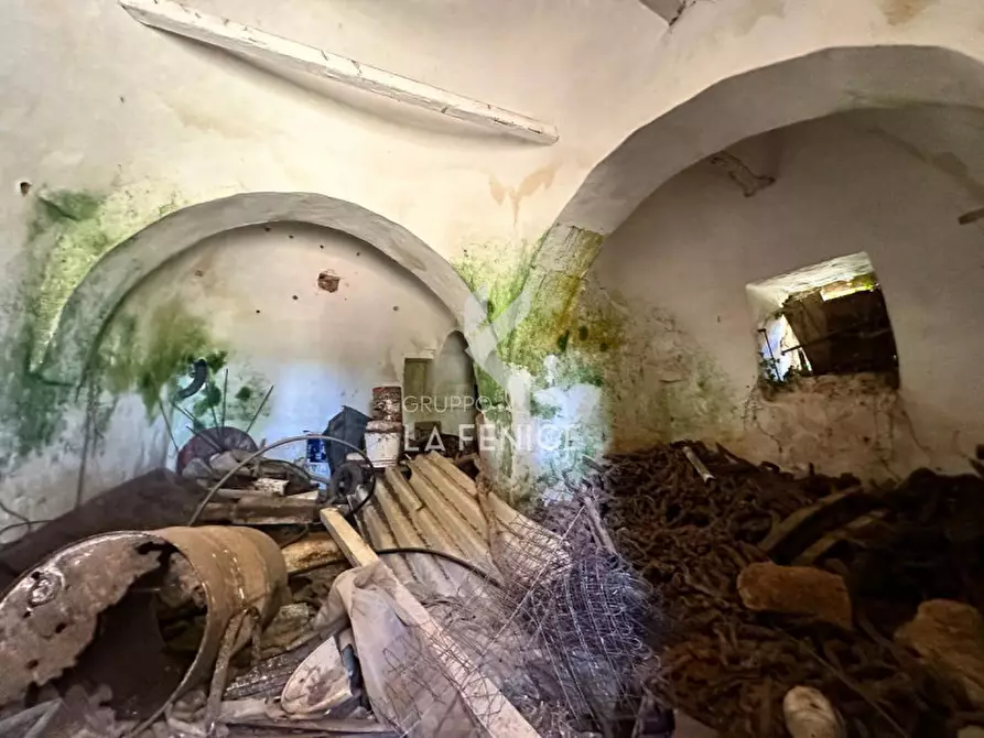 Immagine 5 di Rustico / casale in vendita  in Strada Votano a Martina Franca