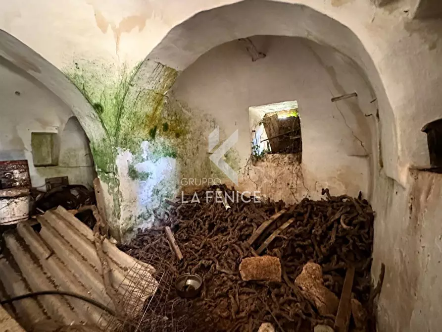 Immagine 6 di Rustico / casale in vendita  in Strada Votano a Martina Franca