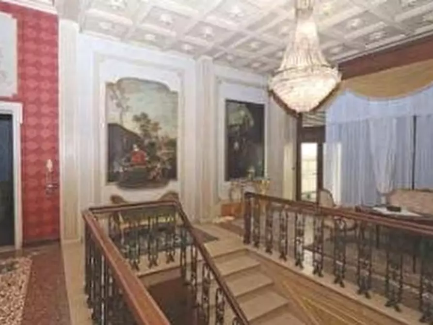 Immagine 17 di Villa in vendita  in VIA PERAROLO a San Bonifacio