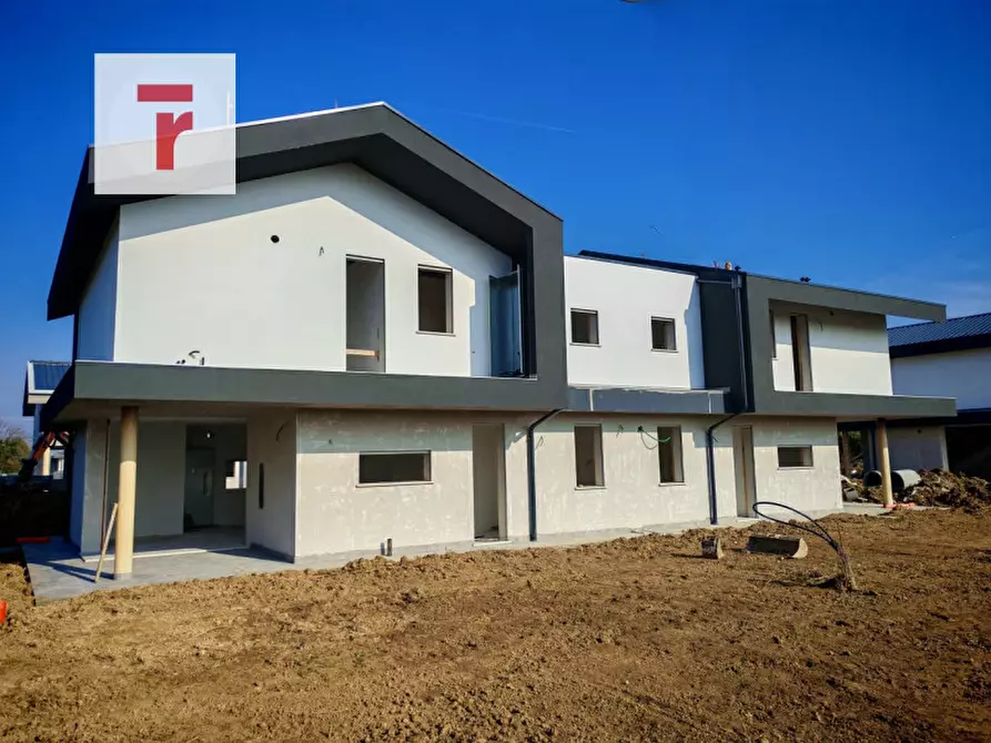 Immagine 4 di Casa bifamiliare in vendita  in Via Milano a Albignasego