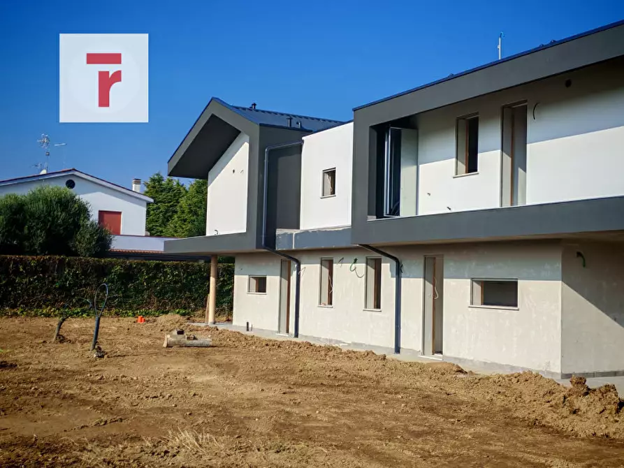 Immagine 15 di Casa bifamiliare in vendita  in Via Milano a Albignasego