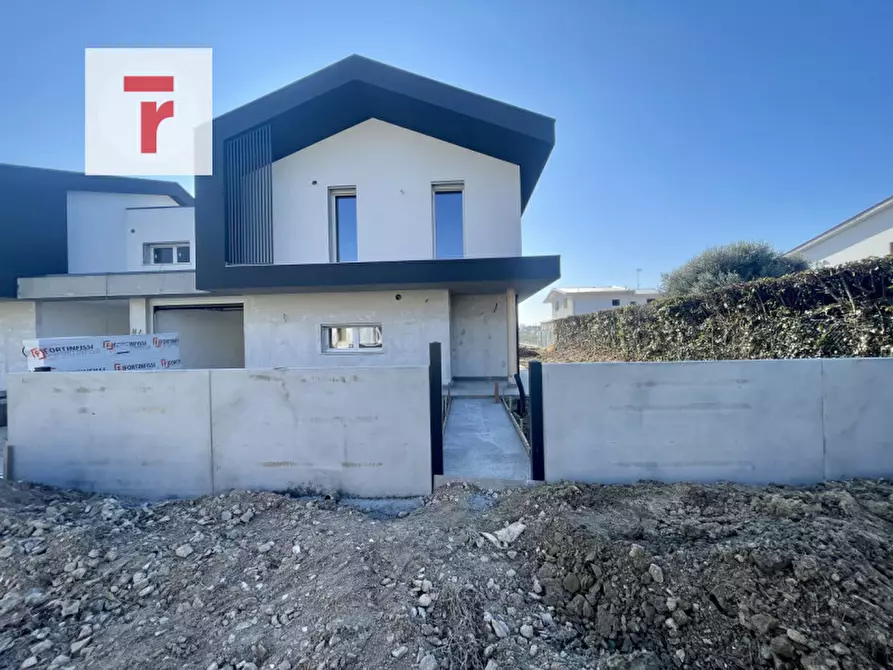 Immagine 18 di Casa bifamiliare in vendita  in Via Guizza Conselvana a Padova