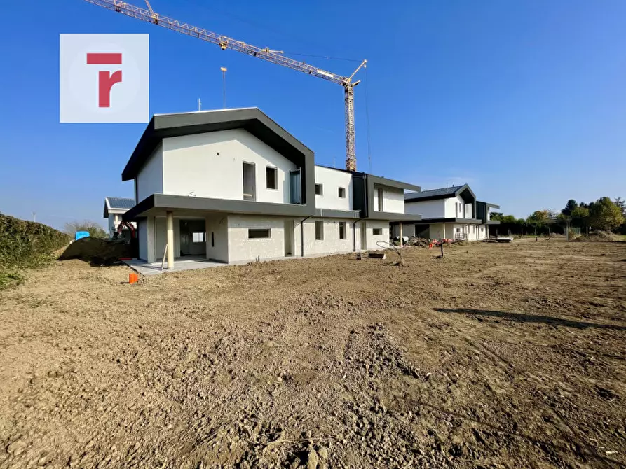 Immagine 19 di Casa bifamiliare in vendita  in Via Milano a Albignasego