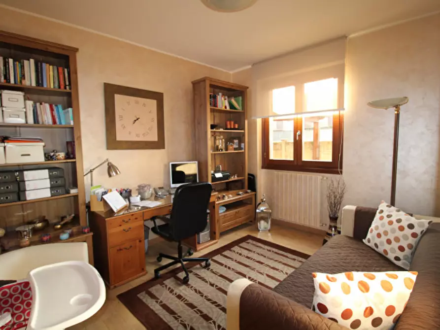 Immagine 20 di Villa in vendita  in Viale Regina Margherita 23 a Macherio