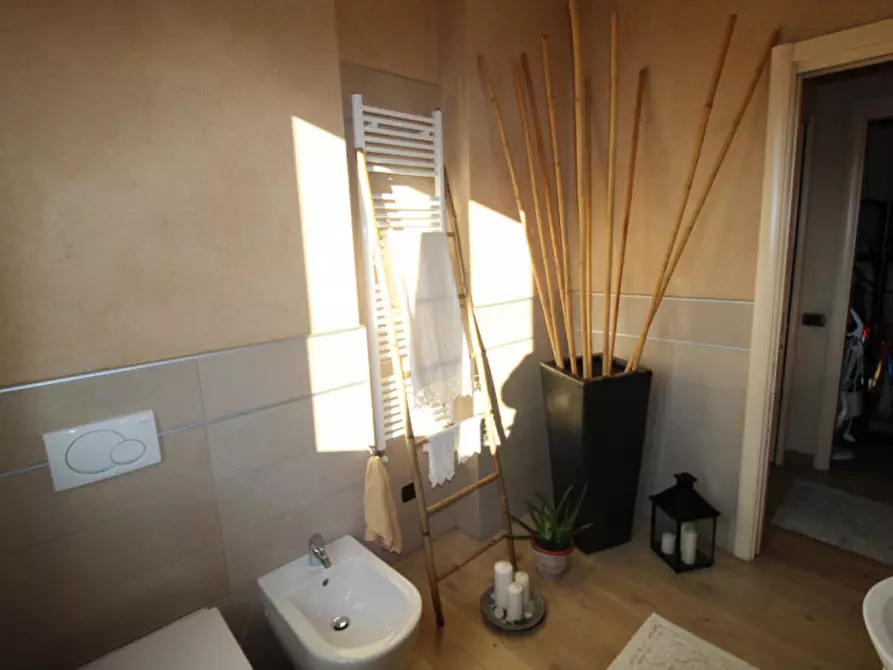 Immagine 22 di Villa in vendita  in Viale Regina Margherita 23 a Macherio