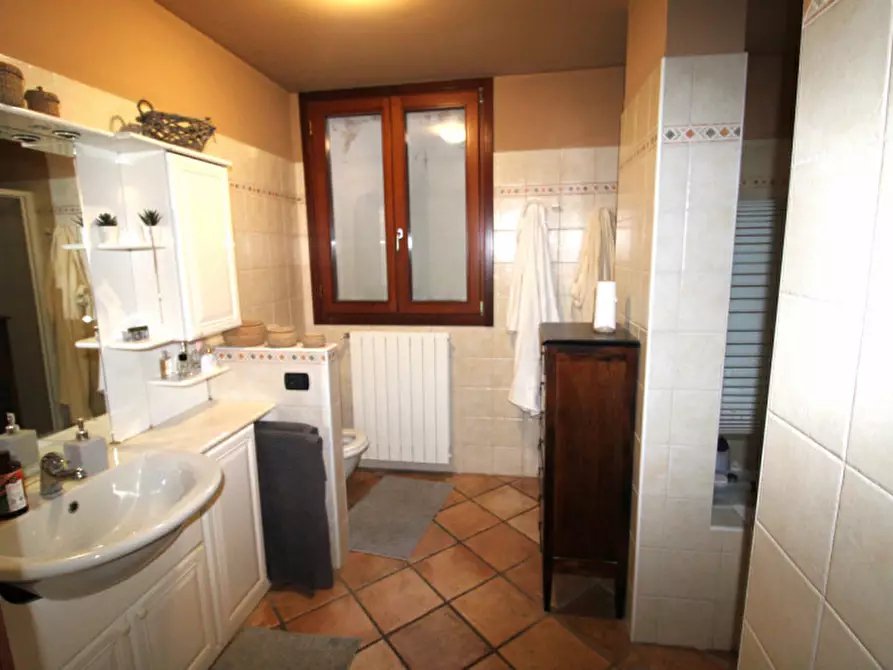 Immagine 41 di Villa in vendita  in Viale Regina Margherita 23 a Macherio