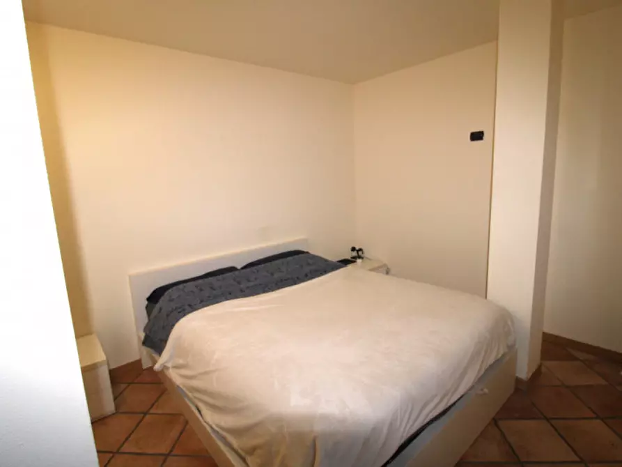 Immagine 44 di Villa in vendita  in Viale Regina Margherita 23 a Macherio