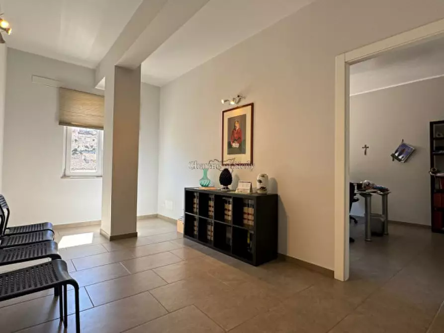 Immagine 1 di Appartamento in vendita  in Via Santa a Modica