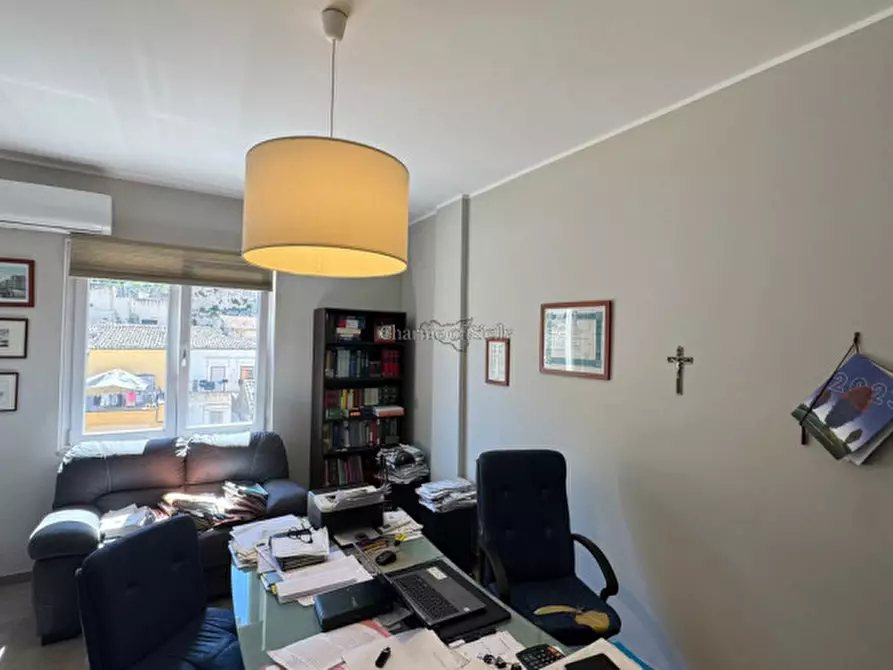 Immagine 8 di Appartamento in vendita  in Via Santa a Modica