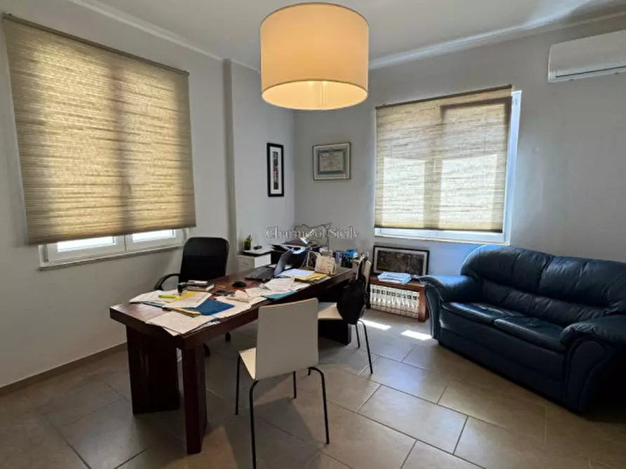 Immagine 12 di Appartamento in vendita  in Via Santa a Modica