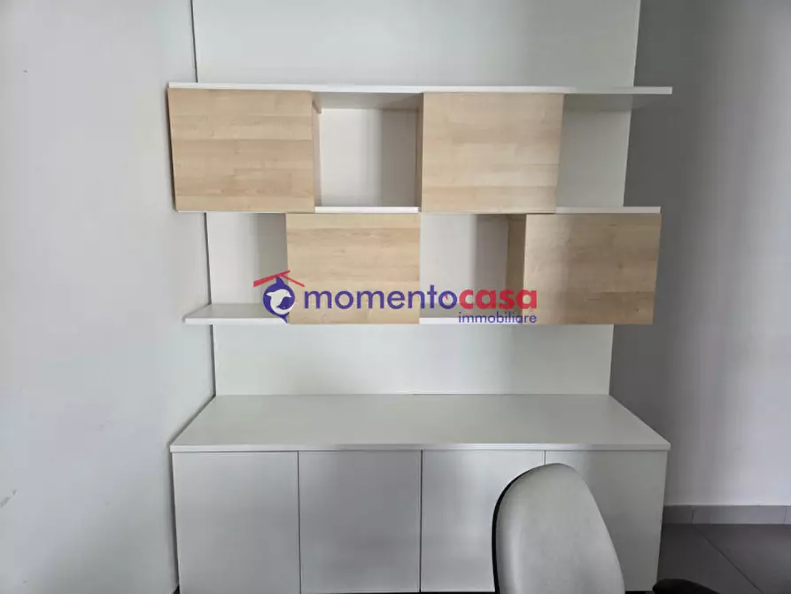 Immagine 12 di Negozio in vendita  in Via Ipponio a Reggio Di Calabria