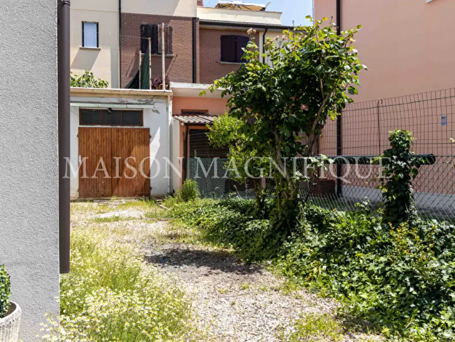 Immagine 32 di Villetta a schiera in vendita  in Via Penavara a Ferrara