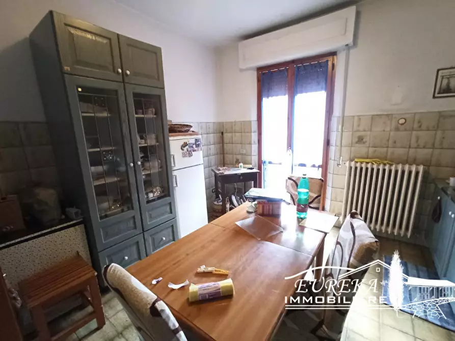 Immagine 12 di Appartamento in vendita  in via roma 152 a Castiglione Del Lago