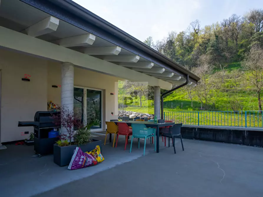 Immagine 4 di Casa bifamiliare in vendita  in via pietro felter a Sabbio Chiese