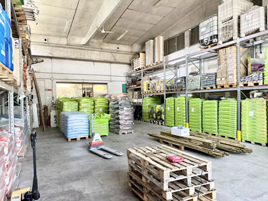 Immagine 16 di Capannone industriale in vendita  in via Zoccolanti 40 a San Secondo Parmense