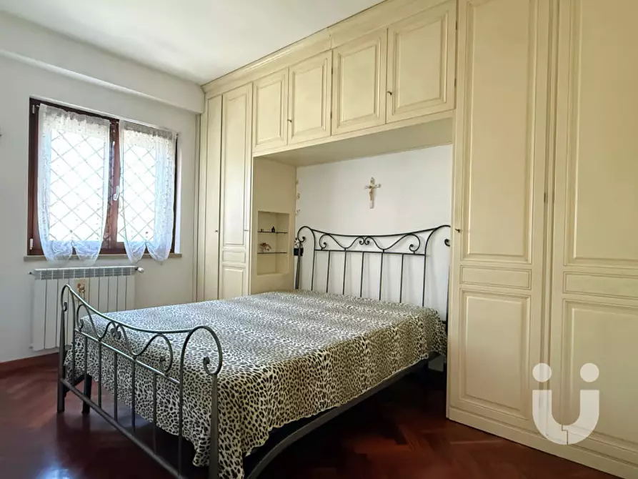 Immagine 12 di Appartamento in vendita  in largo Bruno Angoletta a Roma