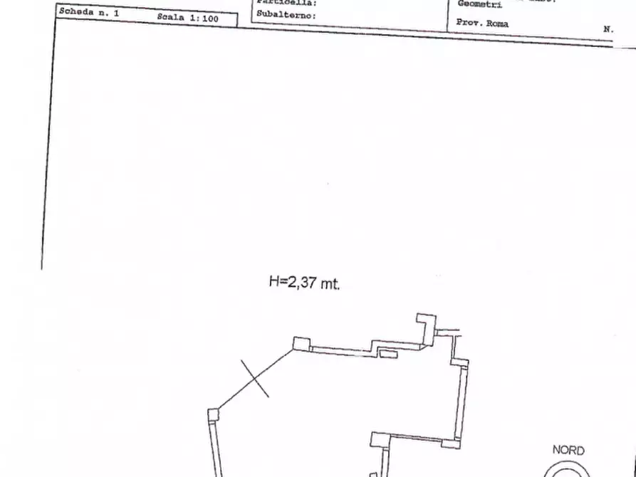 Immagine 3 di Garage in vendita  in VIA PASCARELLA a Roma