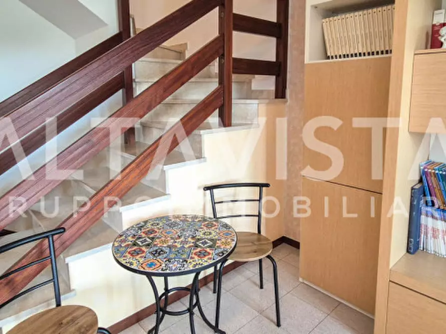 Immagine 4 di Villa in vendita  in Via Papa Ercoliano a Desenzano Del Garda