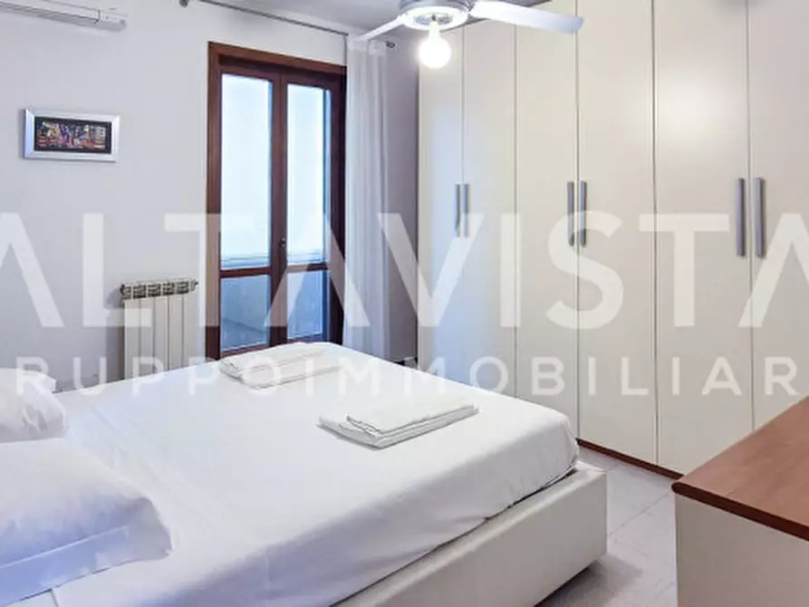 Immagine 10 di Villa in vendita  in Via Papa Ercoliano a Desenzano Del Garda