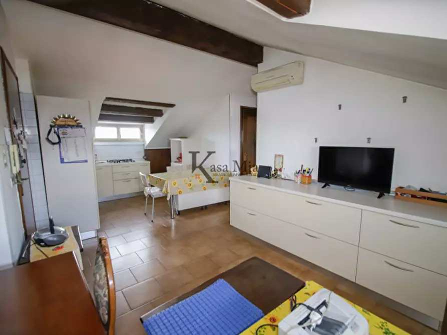 Immagine 5 di Appartamento in vendita  in Via Feliciano Ellena  10 a San Benigno Canavese