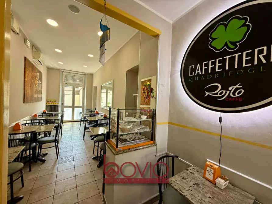 Immagine 1 di Attività commerciale in vendita  in Via Frejus n°117/a a Torino