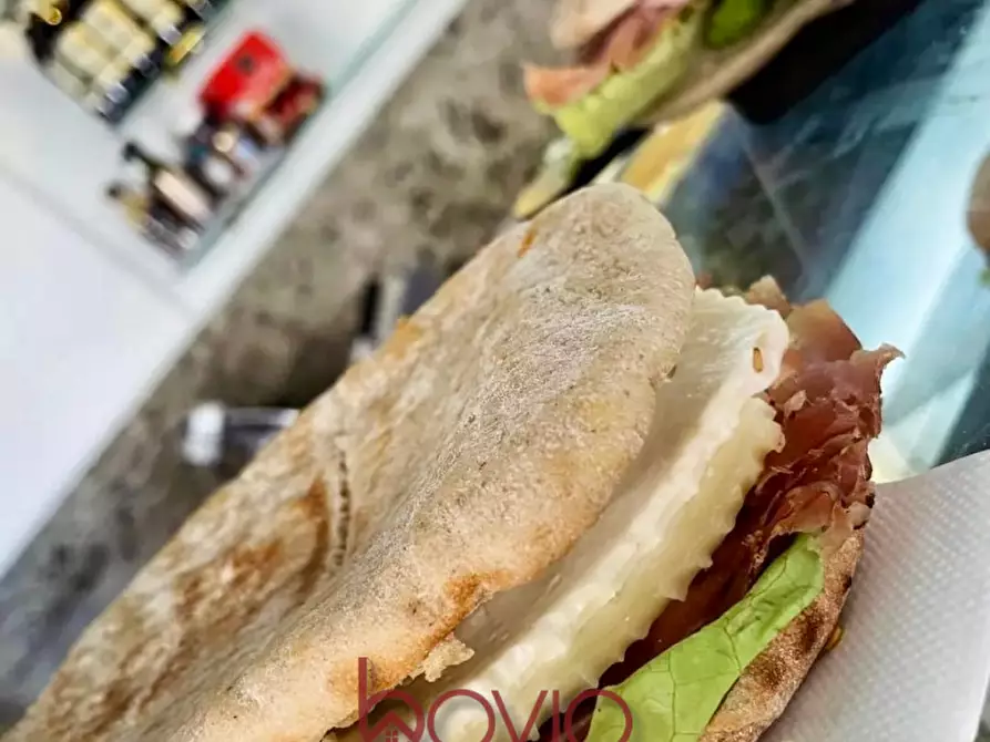 Immagine 40 di Attività commerciale in vendita  in Via Frejus n°117/a a Torino