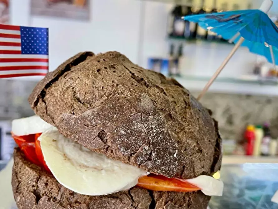 Immagine 49 di Attività commerciale in vendita  in Via Frejus n°117/a a Torino