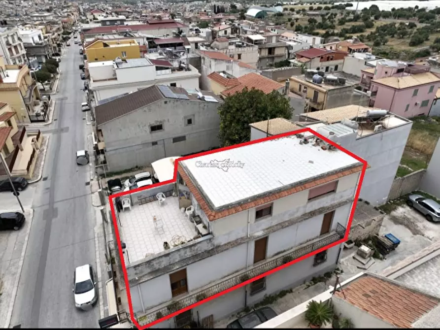 Immagine 2 di Casa indipendente in vendita  in Via Sant'Alessandra a Rosolini