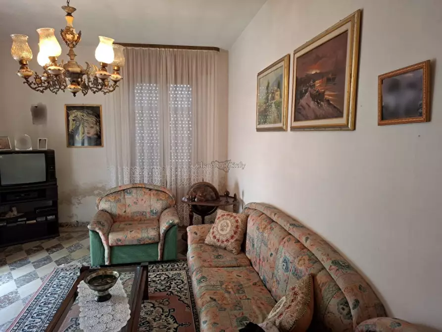 Immagine 3 di Casa indipendente in vendita  in Via Sant'Alessandra a Rosolini
