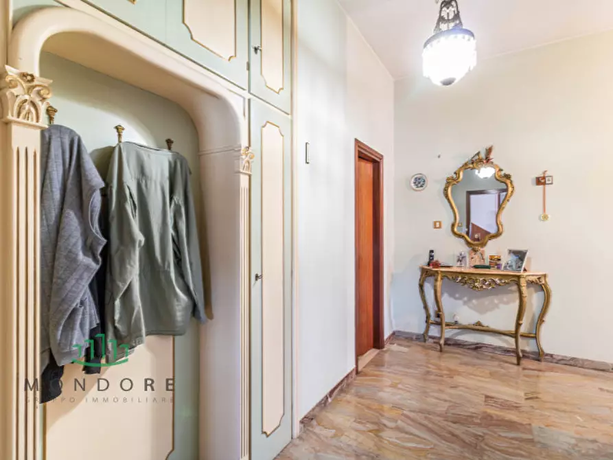 Immagine 4 di Palazzo in vendita  in Via Chiesa a Castel Maggiore