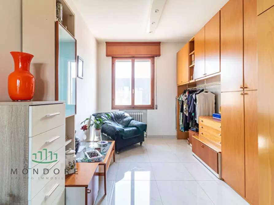 Immagine 24 di Palazzo in vendita  in Via Chiesa a Castel Maggiore