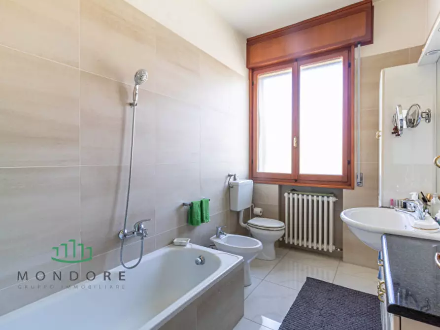 Immagine 31 di Palazzo in vendita  in Via Chiesa a Castel Maggiore