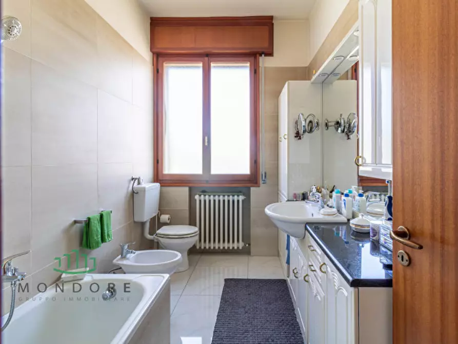 Immagine 32 di Palazzo in vendita  in Via Chiesa a Castel Maggiore