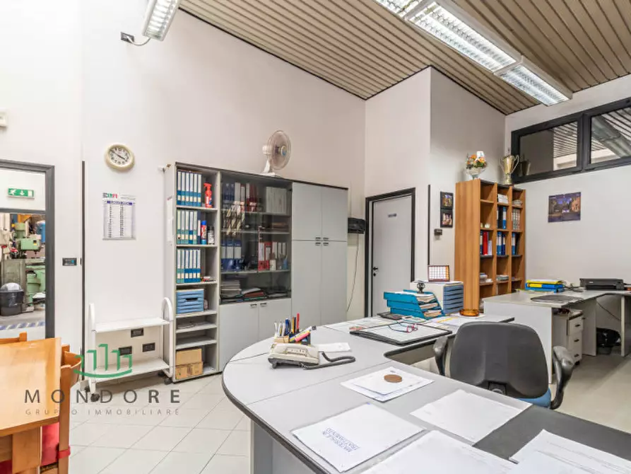 Immagine 48 di Palazzo in vendita  in Via Chiesa a Castel Maggiore